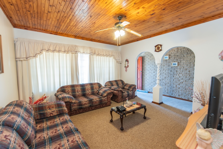 3 Bedroom Property for Sale in Strelitzia Park Eastern Cape